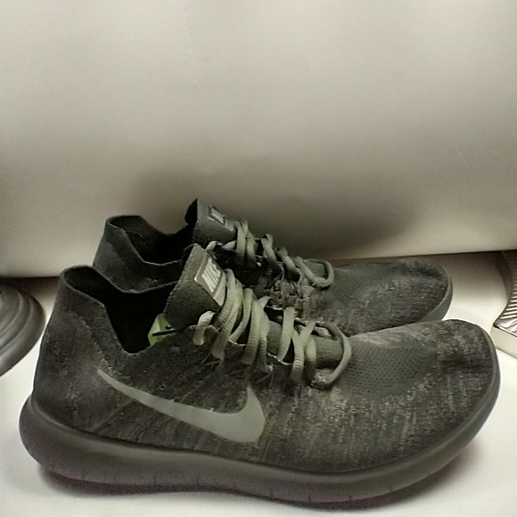 Nike Other - Nike Free Rn Flyknit 2017 Running Shoes Men's sz 10.5